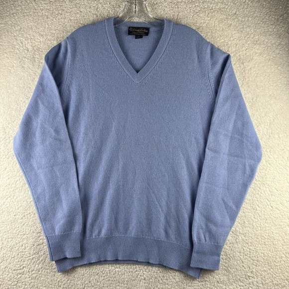 Brooks Brothers | Sweaters | Brooks Brothers 3ply Scottish 0 Cashmere Mens  Size M Blue Vneck Sweater | Poshmark